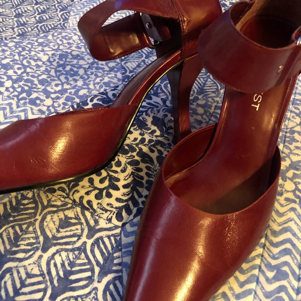 Nine West Ruby Red Pointed Heels - image 3